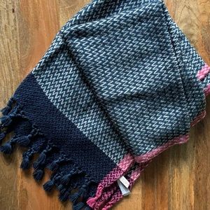 Loft blanket scarf/wrap